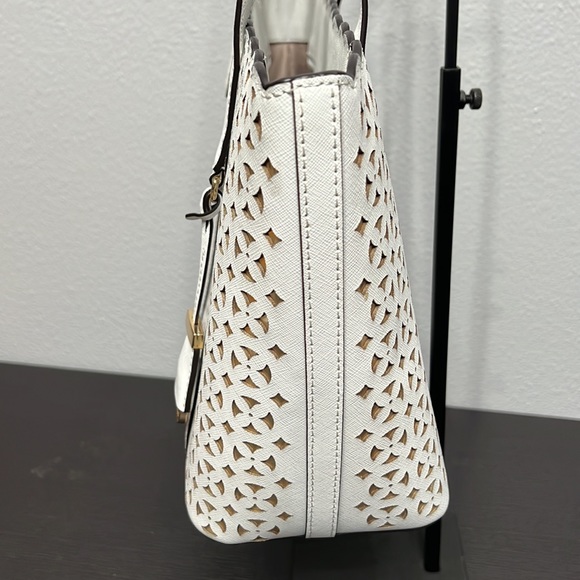 Michael Kors Small Desi Tote - Picture 4 of 11